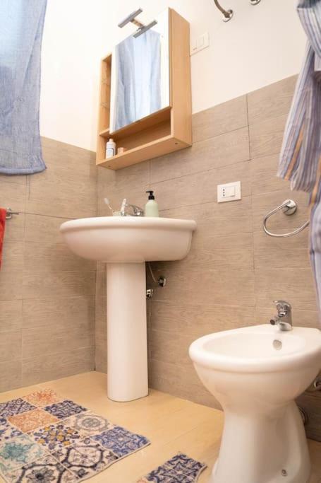 Apartamento Alloggia In Relax Da Zia Pia Trapani Exterior foto